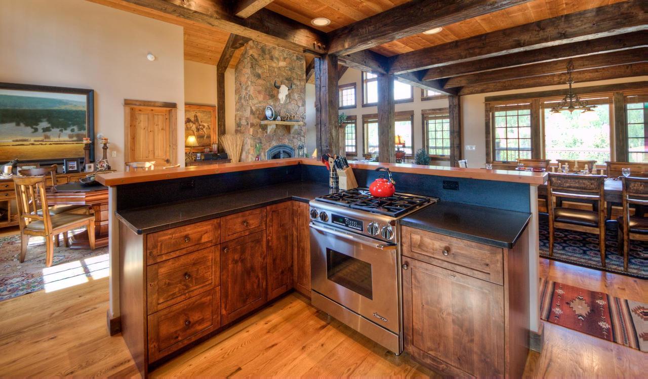 Antler Ridge Lodge Big Sky Dış mekan fotoğraf