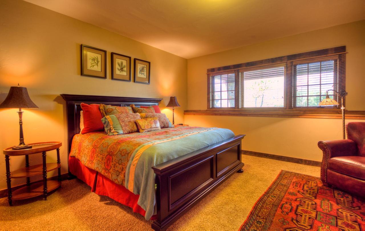 Antler Ridge Lodge Big Sky Dış mekan fotoğraf