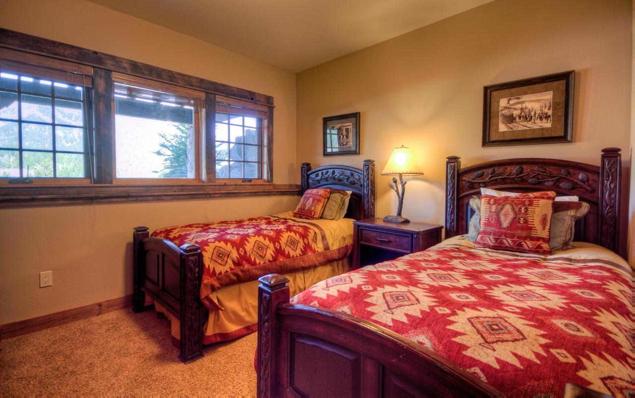 Antler Ridge Lodge Big Sky Dış mekan fotoğraf