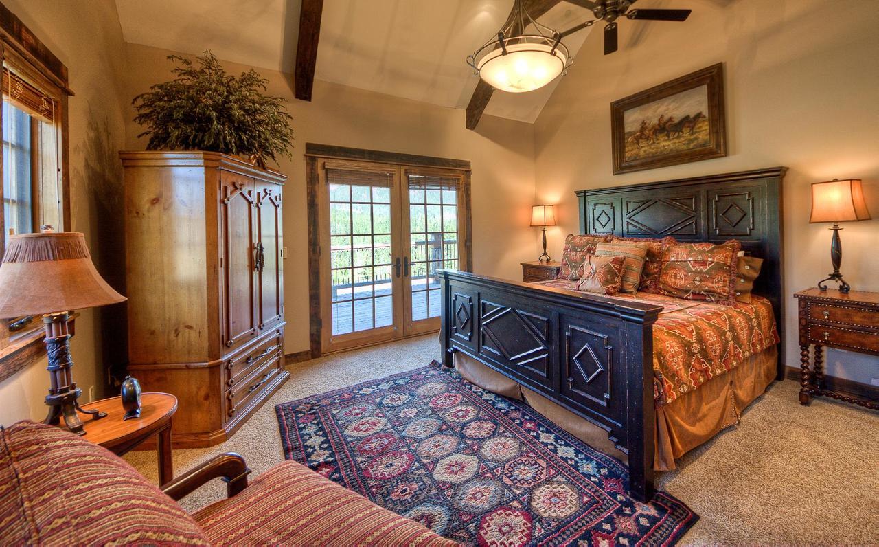 Antler Ridge Lodge Big Sky Dış mekan fotoğraf