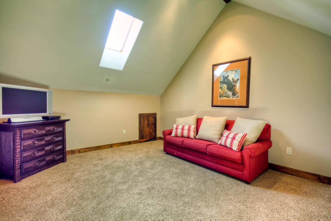Antler Ridge Lodge Big Sky Dış mekan fotoğraf